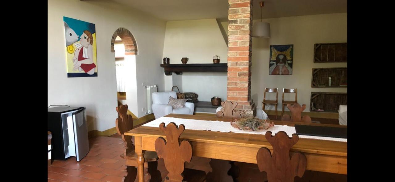 Agriturismo La Posta Reale Castiglion Fibocchi Esterno foto